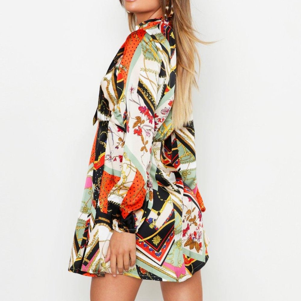 TIE NECK CHAIN PRINT SKATER DRESS